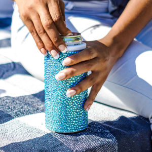 Strass&#x20;Tall&#x20;Can&#x20;Insulator