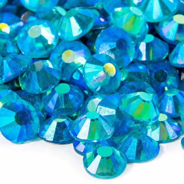 Aqua&#x20;AB&#x20;flatback&#x20;rhinestones&#x20;with&#x20;12-16&#x20;facets&#x20;silver&#x20;metal&#x20;backing&#x20;and&#x20;a&#x20;sparkling&#x20;faceted&#x20;surface.