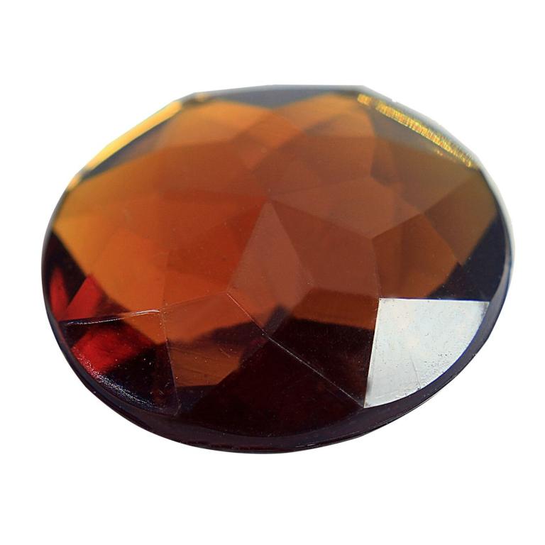 Large&#x20;topaz&#x20;acrylic&#x20;rhinestone&#x20;flat&#x20;back&#x20;faceted&#x20;rounded&#x20;top&#x20;amber&#x20;and&#x20;brown&#x20;hues&#x20;shiny&#x20;surface&#x20;smooth&#x20;edges.