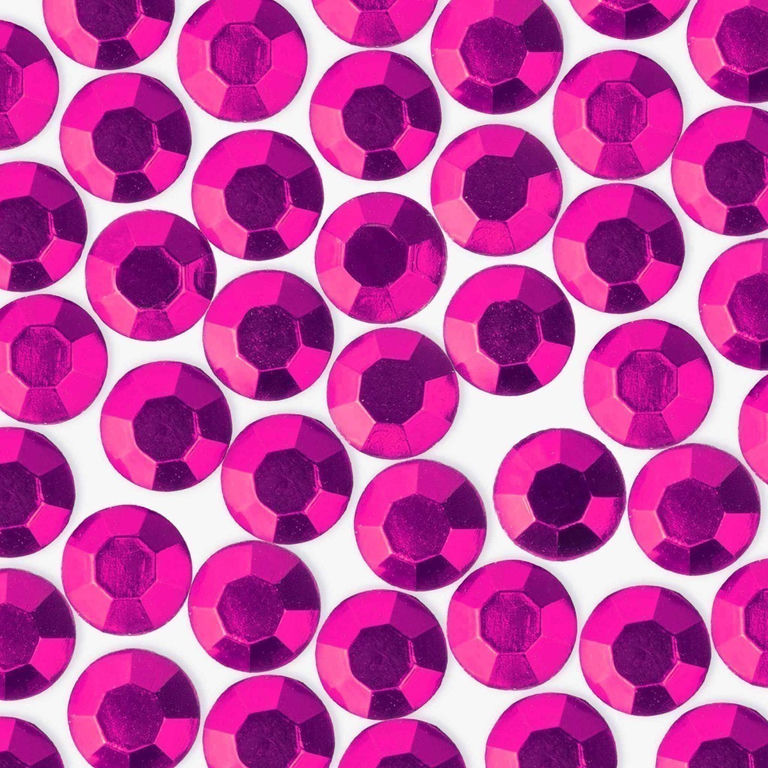 Faceted round rhinestones in vibrant magenta with a glossy finish featuring a flat back for easy application.