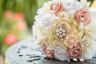 Creaciones de cristal: Centros de mesa DIY para bodas y fiestas