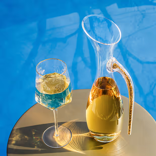 Rosa&#x20;y&#x20;pedrer&#xED;a&#x3A;&#x20;recibir&#x20;con&#x20;puestas&#x20;de&#x20;mesa&#x20;glam&#x20;en&#x20;julio