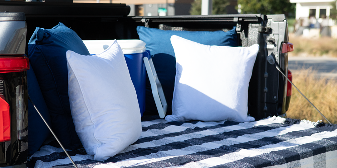 cozy&amp;&#x23;x20&#x3B;velvet&amp;&#x23;x20&#x3B;and&amp;&#x23;x20&#x3B;cotton&amp;&#x23;x20&#x3B;throw&amp;&#x23;x20&#x3B;pillows&amp;&#x23;x20&#x3B;on&amp;&#x23;x20&#x3B;pickup&amp;&#x23;x20&#x3B;truck&amp;&#x23;x20&#x3B;tailgate&amp;&#x23;x20&#x3B;with&amp;&#x23;x20&#x3B;plaid&amp;&#x23;x20&#x3B;blanket